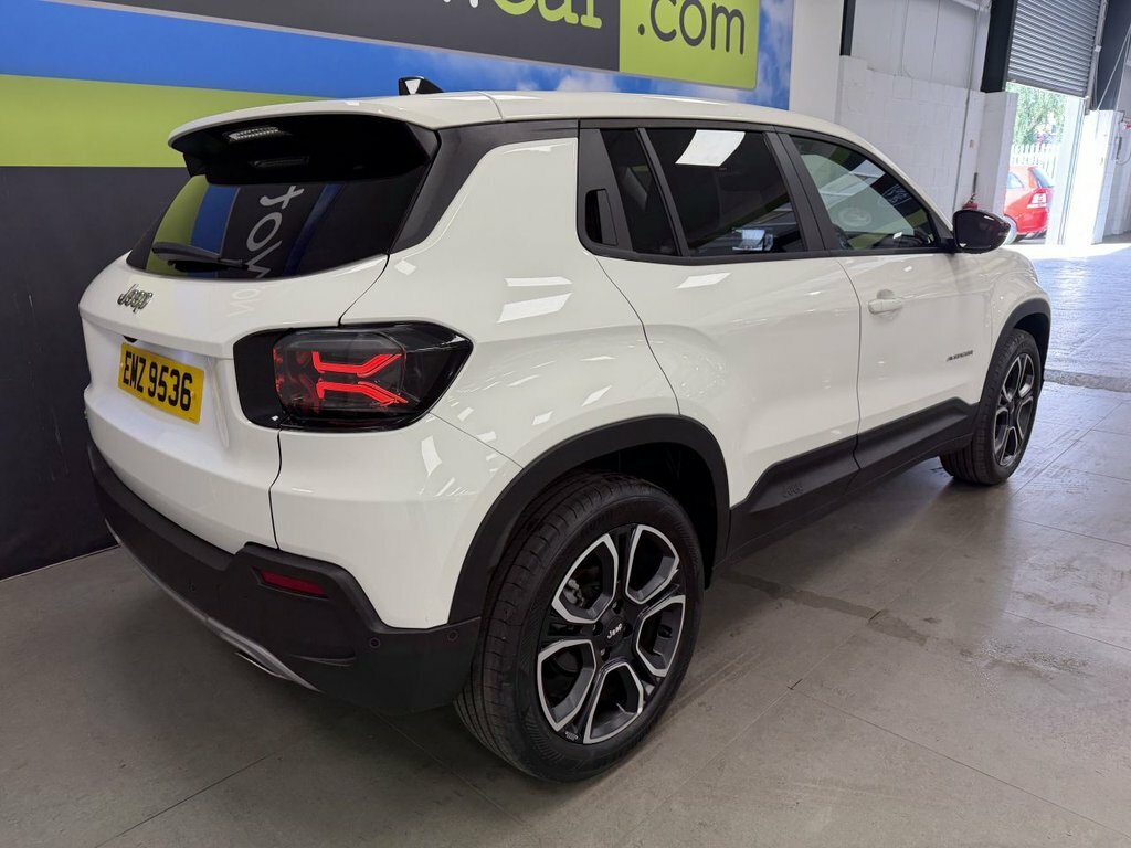 Jeep Avenger 1.2L Summit White #4