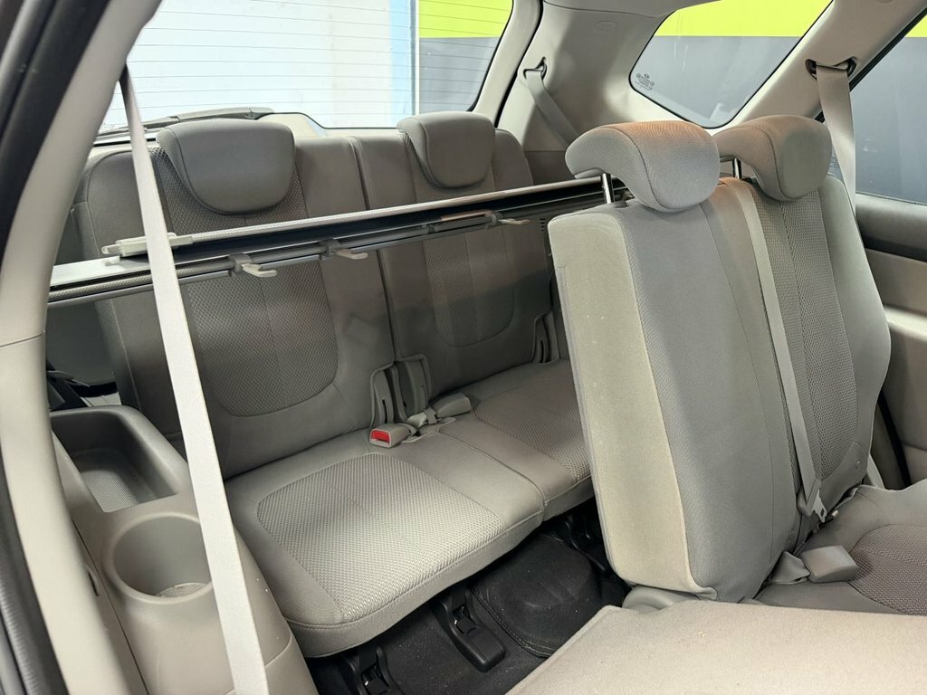 Kia Carens S 5Str Silver #30