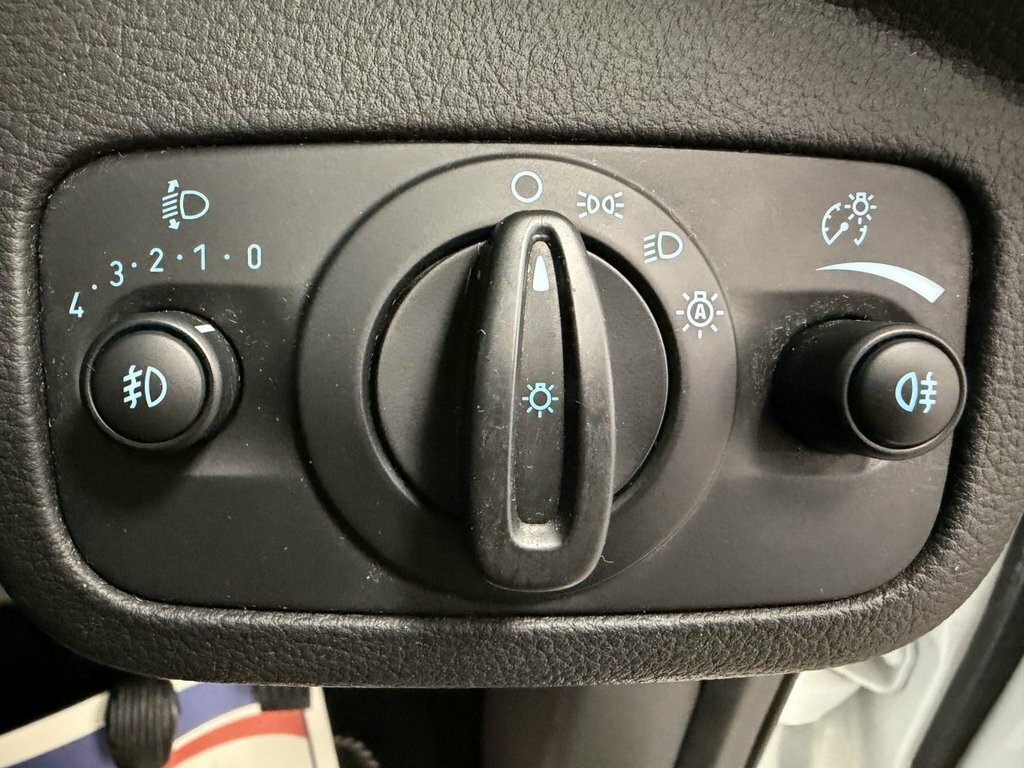 Ford Kuga 2L Titanium White #6