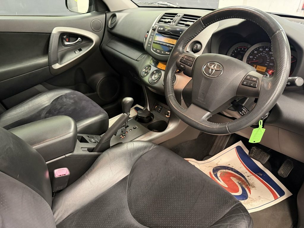 Toyota Rav 4 Blue #15