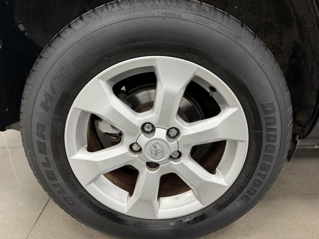 Toyota Rav 4 Blue #38