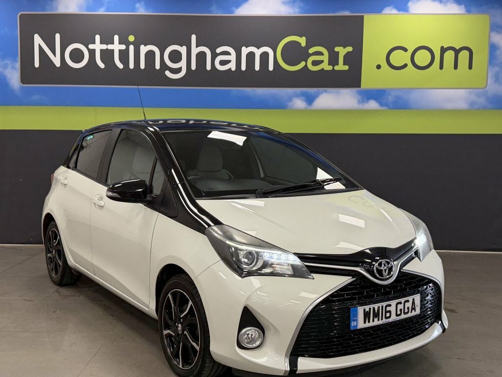 Toyota Yaris 1.3L Design White #2