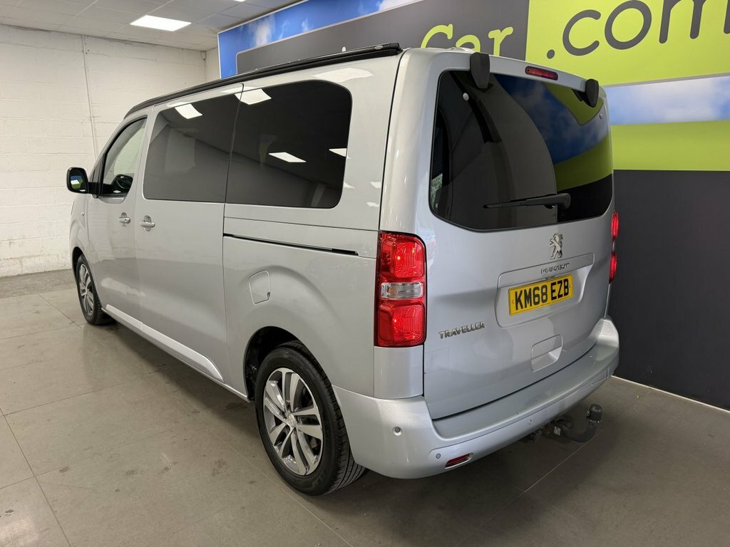 Peugeot Traveller Active Black #9