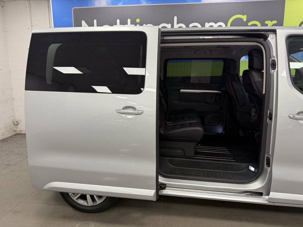 Peugeot Traveller Active Black #36