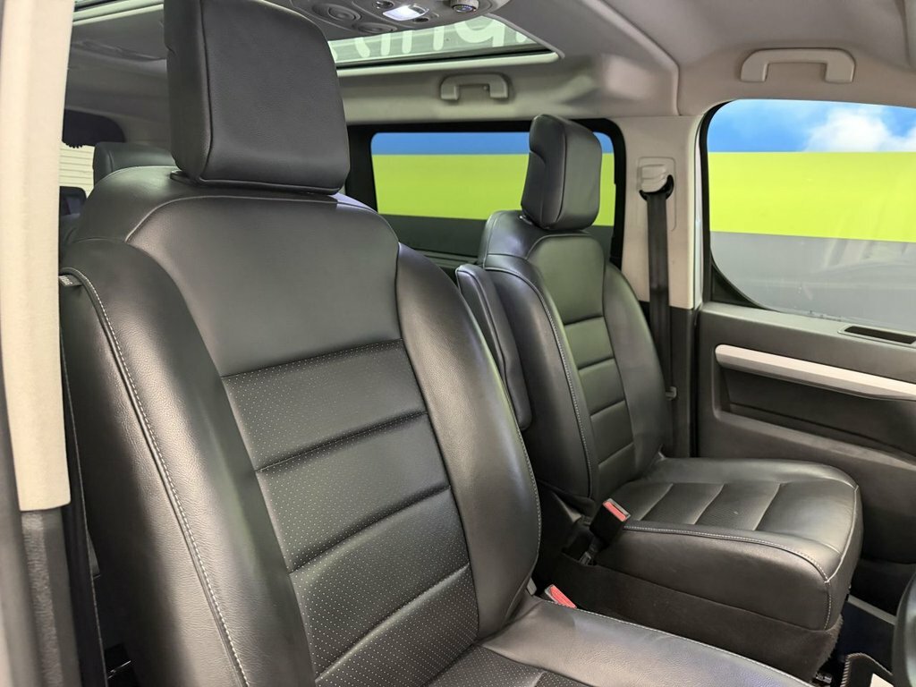 Peugeot Traveller Active Black #20