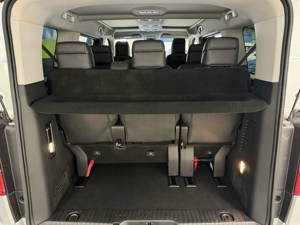 Peugeot Traveller Active Black #8