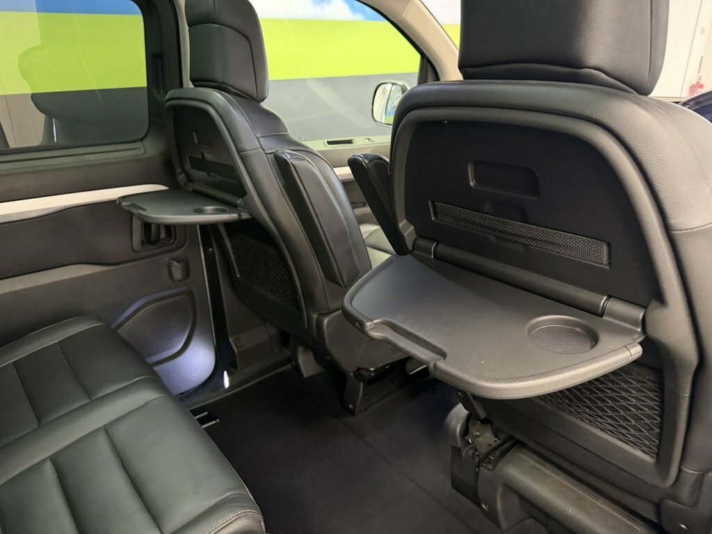 Peugeot Traveller Active Black #42