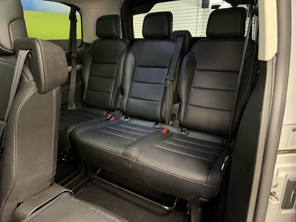 Peugeot Traveller Active Black #44