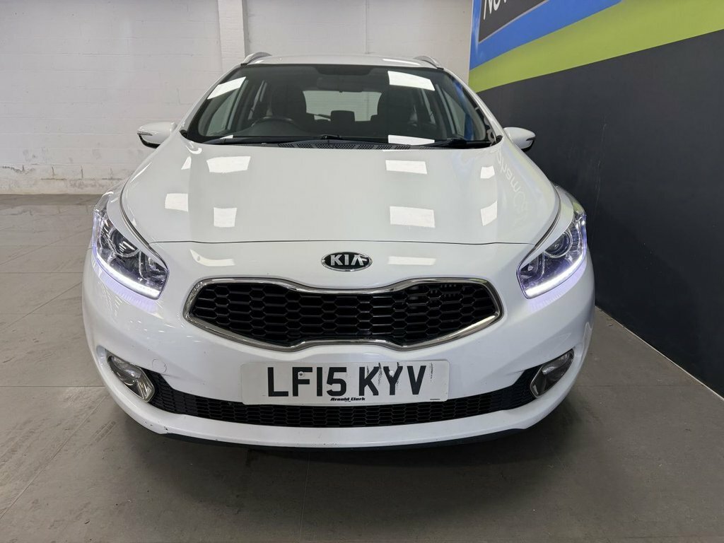 Kia Ceed 1.6L 2 White #2