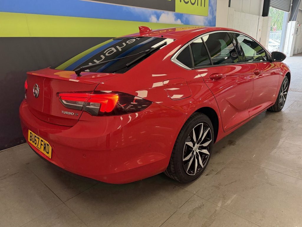 Vauxhall Insignia 2L Sri Nav Red #3