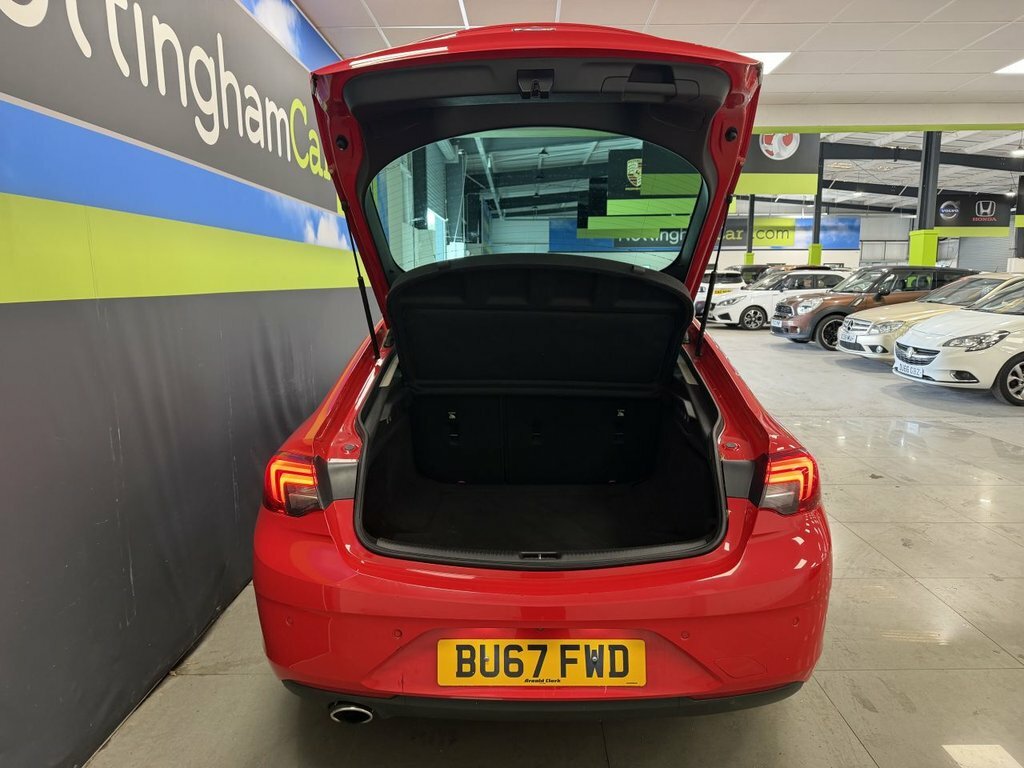 Vauxhall Insignia 2L Sri Nav Red #5