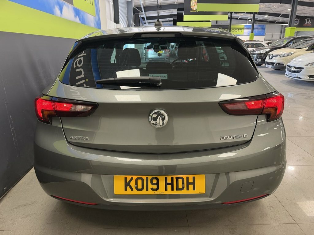 Vauxhall Astra 1.6L Tech Line Nav Grey #6
