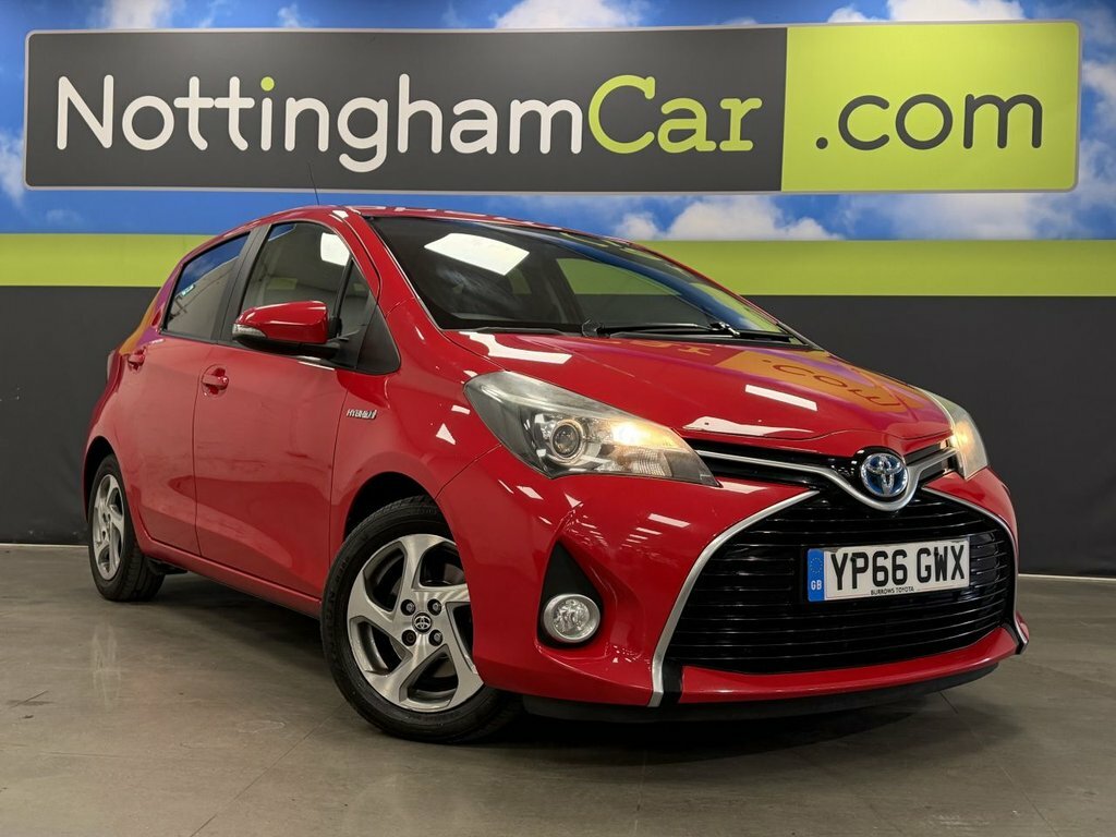 Toyota Yaris 1.5L Icon Red