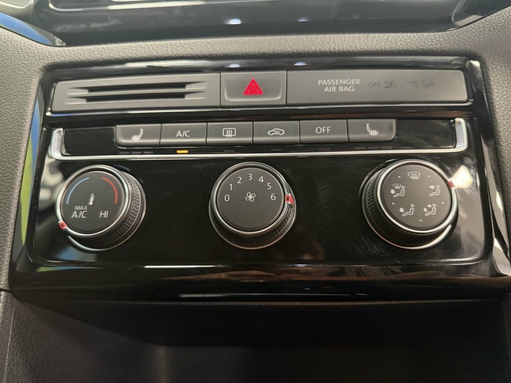Volkswagen Golf SV Sv 2.0 Tdi Bluemotion Tech Gt Silver #27