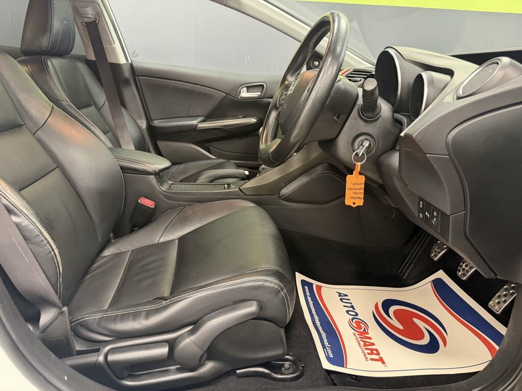 Honda Civic 1.8 I-vtec Se Plus 5-Door Black #30