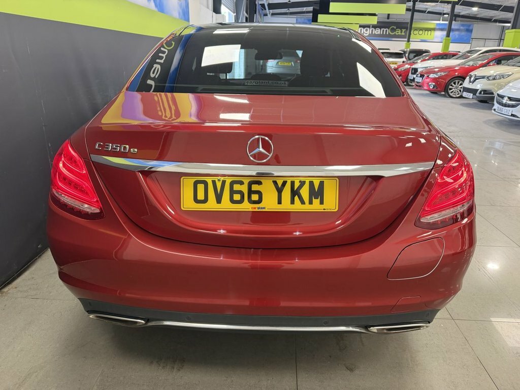 Mercedes-Benz C Class 2L Sport Red #4