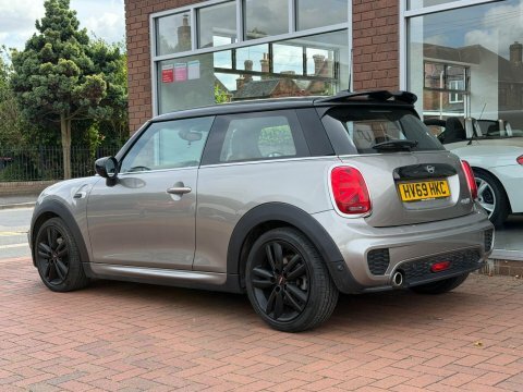 Mini Hatch 1.5 Cooper Sport HV69HKC Silver #3