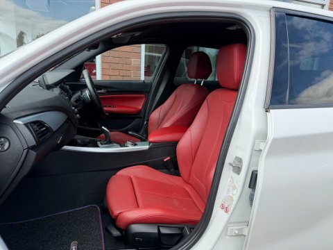 BMW 1 Series 3.0 M135i DA64EFV White #3