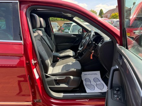Volkswagen Tiguan 2.0 Tdi R-line Red #5