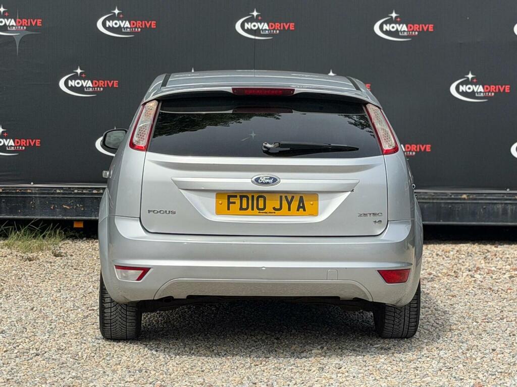 Ford Focus 1.6 Tdci Dpf Zetec Estate 115 G Red #13