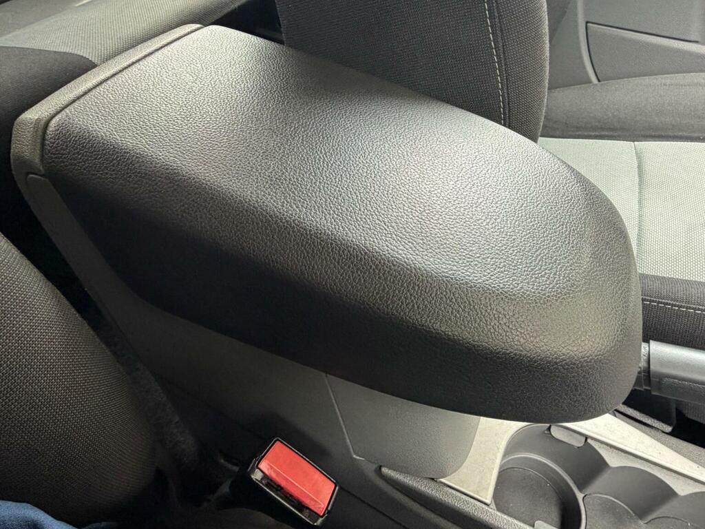 Ford Focus 1.6 Tdci Dpf Zetec Estate 115 G Red #29