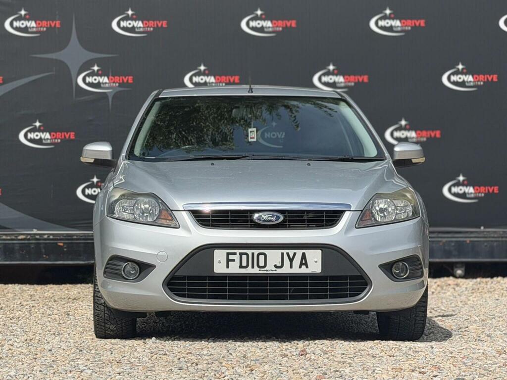Ford Focus 1.6 Tdci Dpf Zetec Estate 115 G Red #19