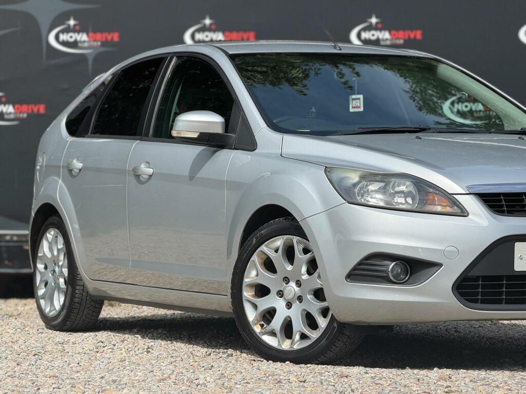 Ford Focus 1.6 Tdci Dpf Zetec Estate 115 G Red #8