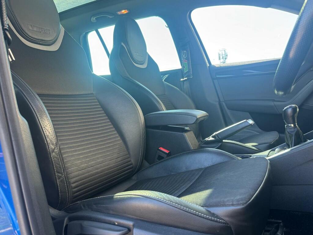Skoda Octavia Skoda Estate 2.0 Tdi Cr Vrs Blue #45