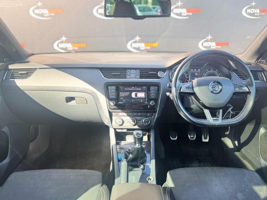 Skoda Octavia Skoda Estate 2.0 Tdi Cr Vrs Blue #49