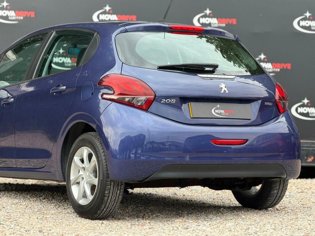 Peugeot 208 1.2 Puretech Allure Etg Euro 6 Ss Black #17
