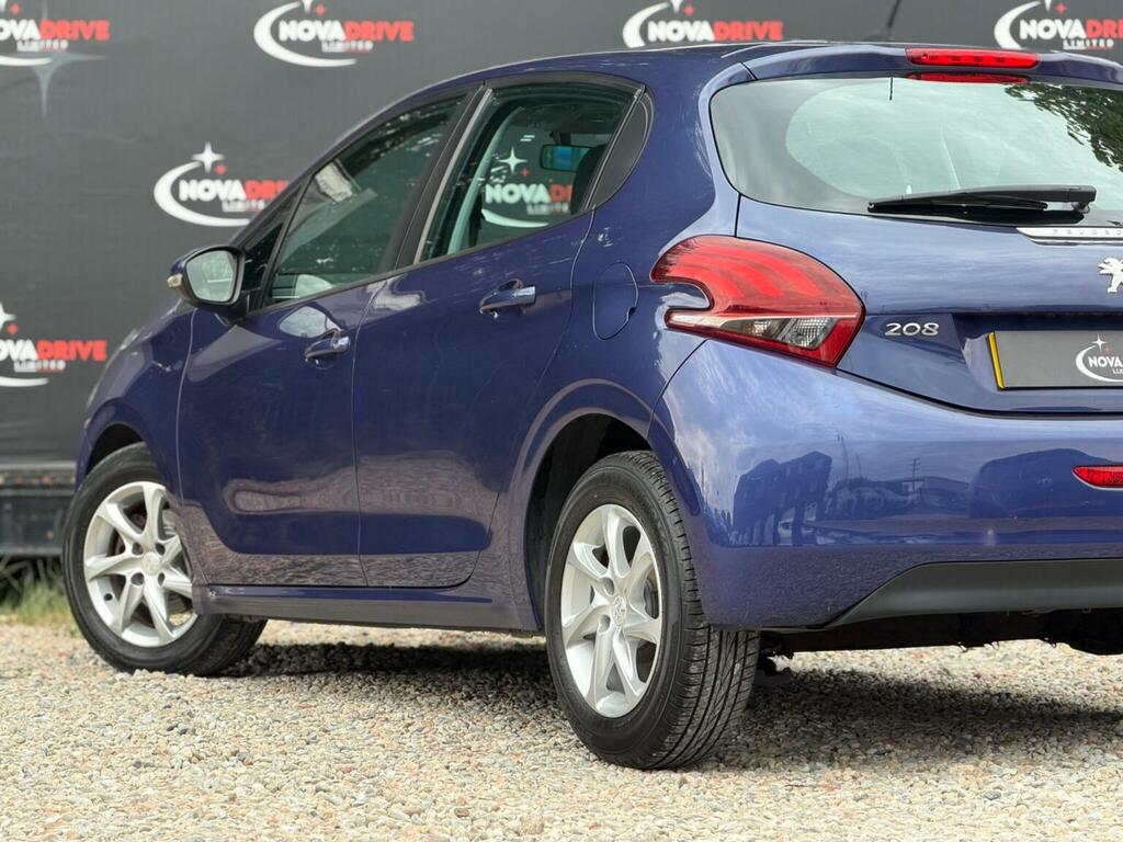 Peugeot 208 1.2 Puretech Allure Etg Euro 6 Ss Black #18