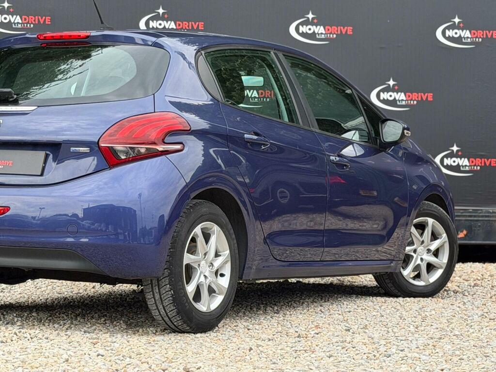 Peugeot 208 1.2 Puretech Allure Etg Euro 6 Ss Black #11