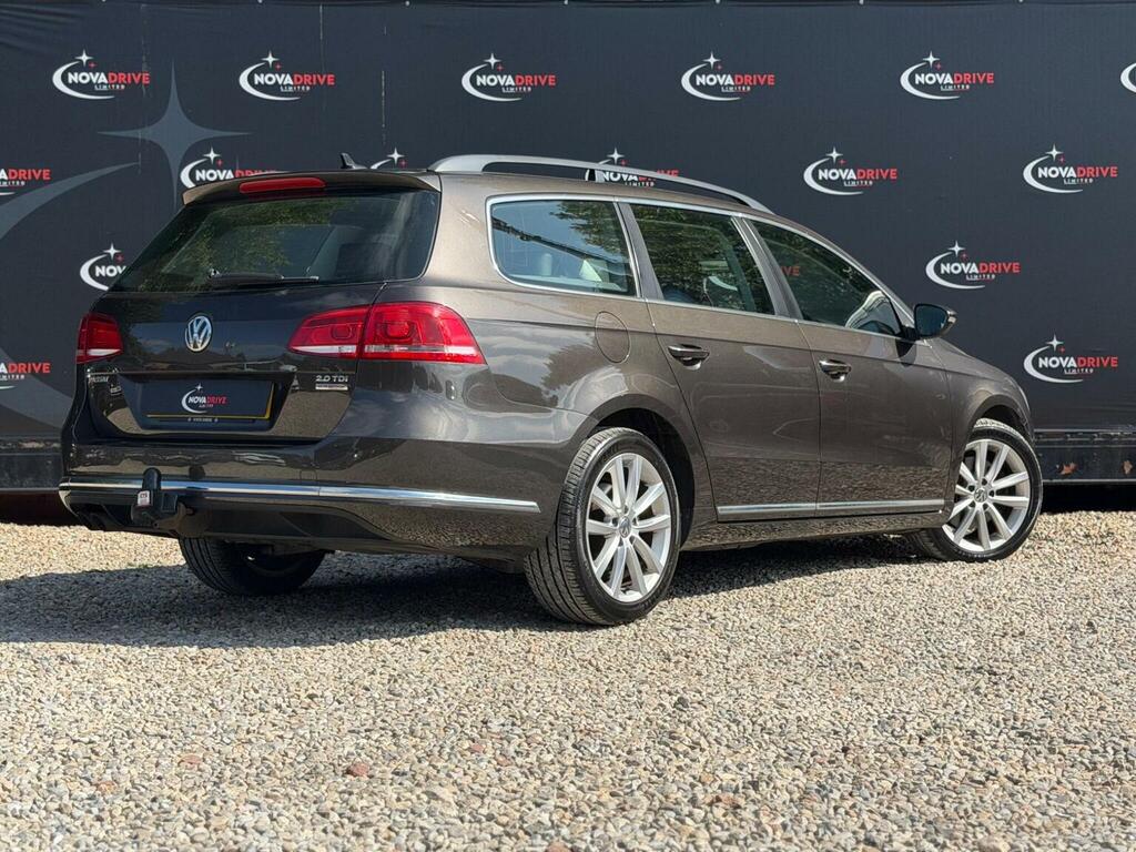 Volkswagen Passat Executive #10