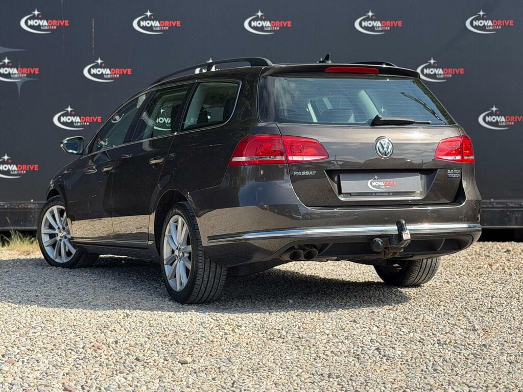 Volkswagen Passat Executive #16