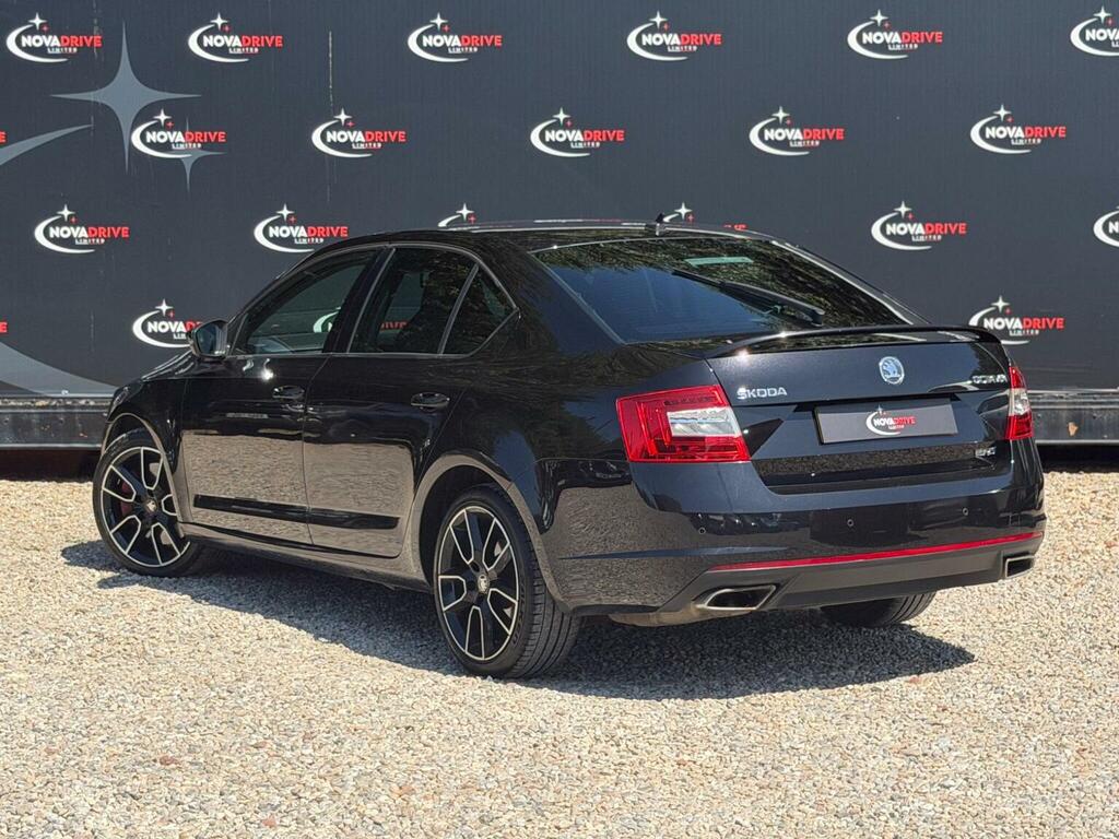 Skoda Octavia 2.0 Tdi Vrs Dsg Euro 5 Ss Black #15