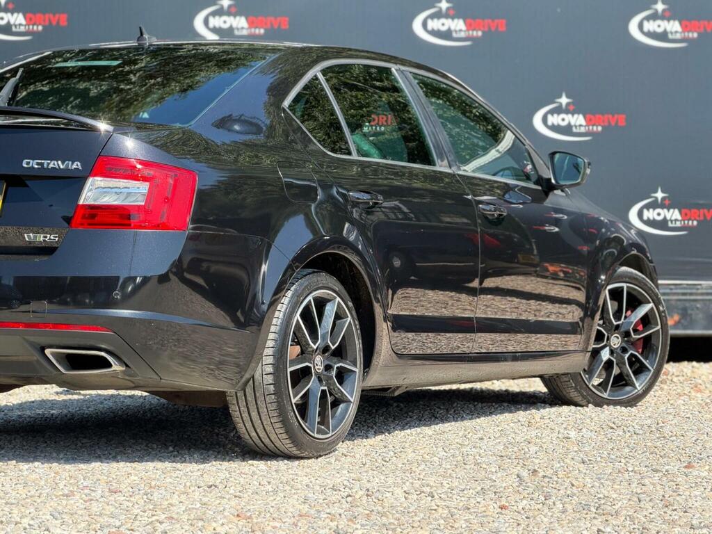 Skoda Octavia 2.0 Tdi Vrs Dsg Euro 5 Ss Black #11