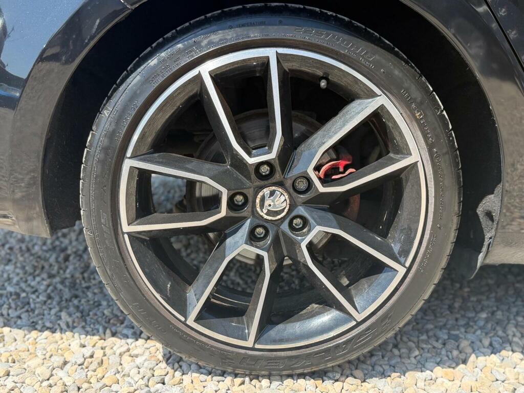 Skoda Octavia 2.0 Tdi Vrs Dsg Euro 5 Ss Black #23