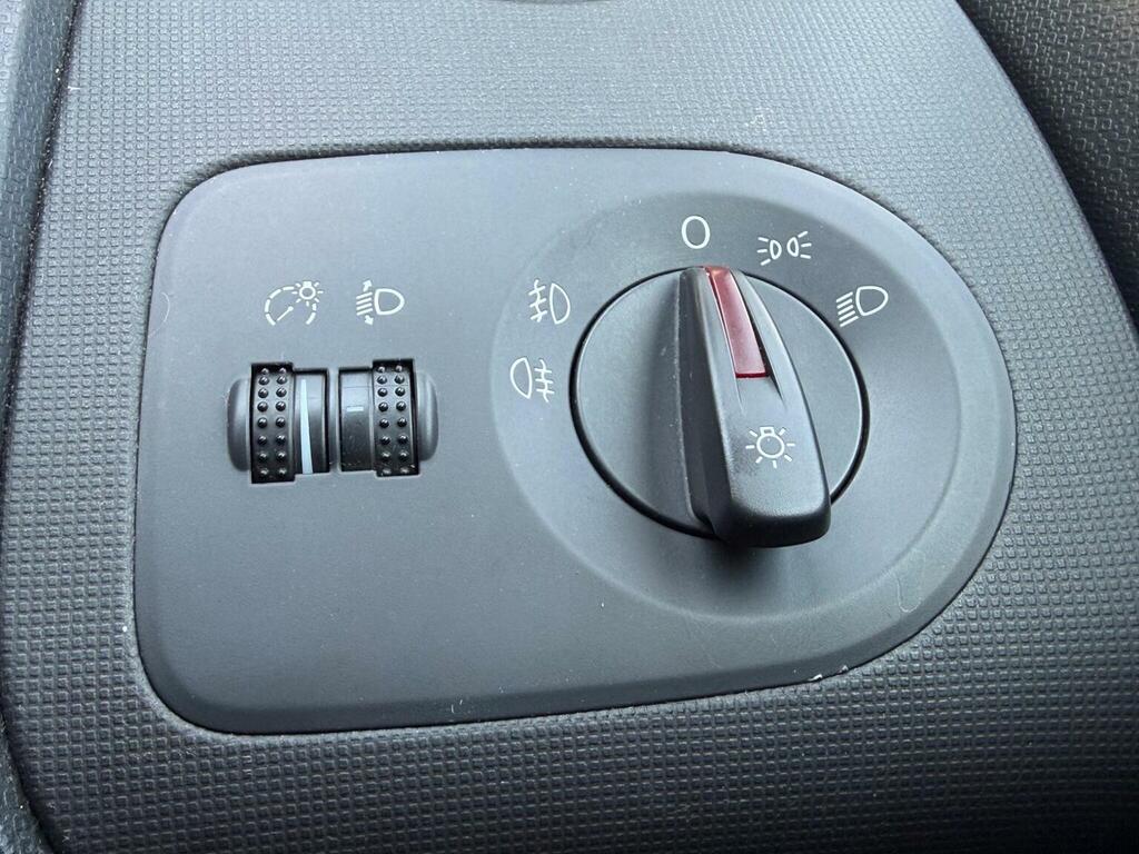 Seat Ibiza Hatchback Red #26