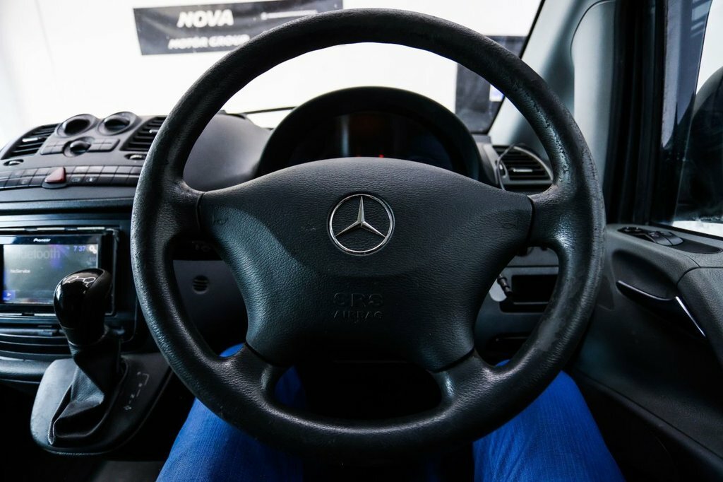 Mercedes-Benz Vito Mercedes-benz Vito 2009 Silver #29