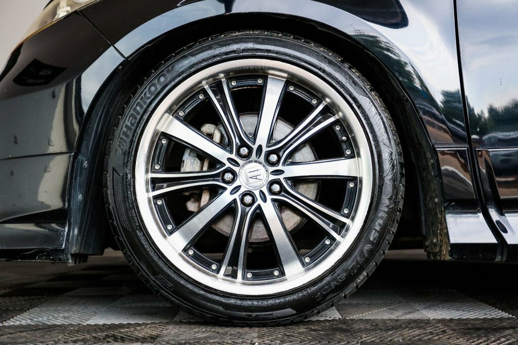 Honda Elysion Prestige 2.4 Vtec White #17