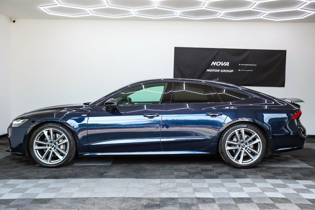 Audi A7 3L Black Edition Blue #6