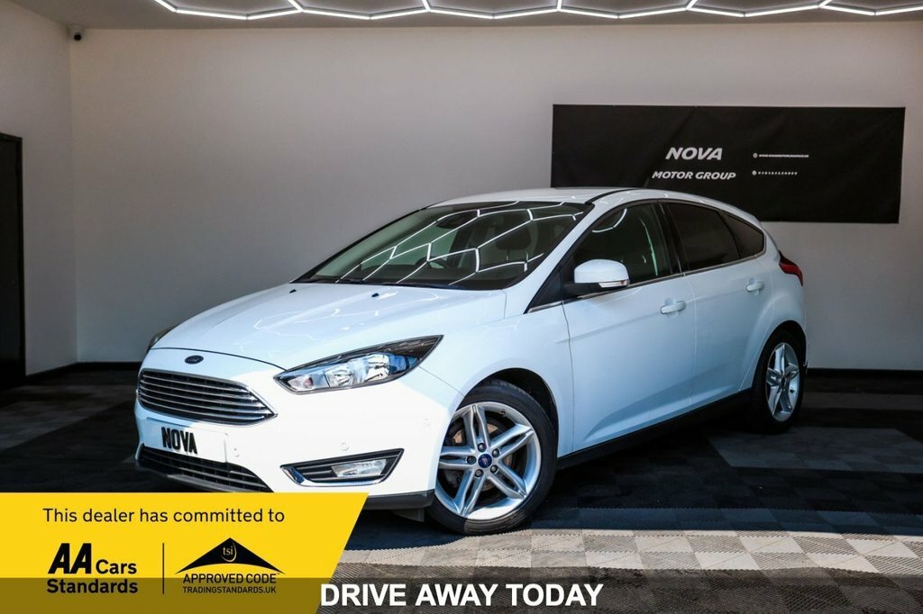 Ford Focus 1L Titanium White