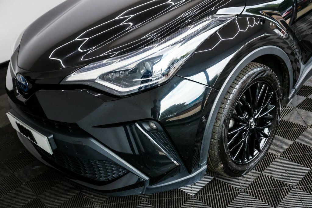 Toyota C-Hr 2.0 Hybrid Design #18