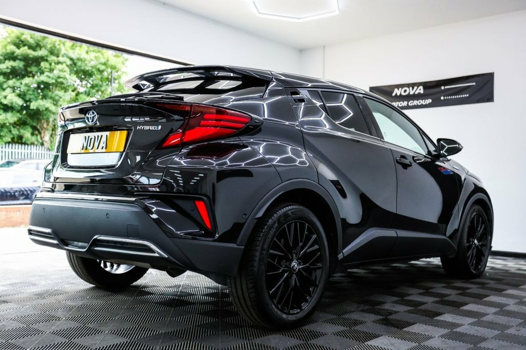 Toyota C-Hr 2.0 Hybrid Design #8