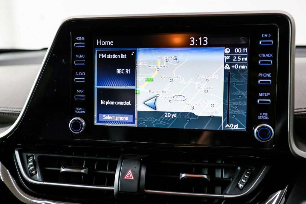 Toyota C-Hr 2.0 Hybrid Design #40