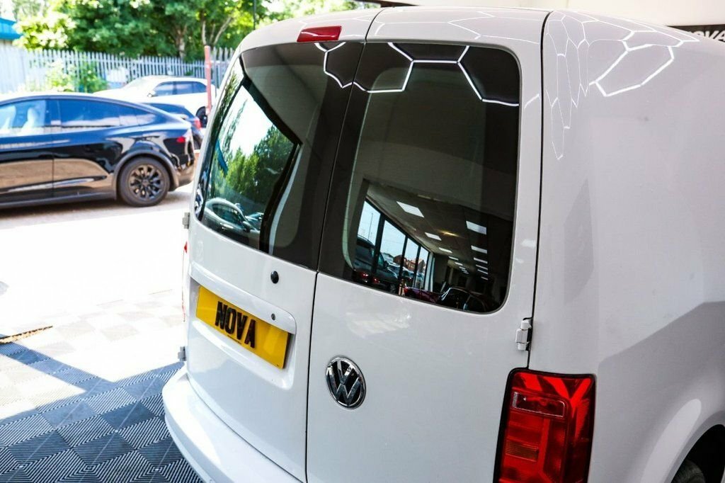 Volkswagen Caddy Grey #15
