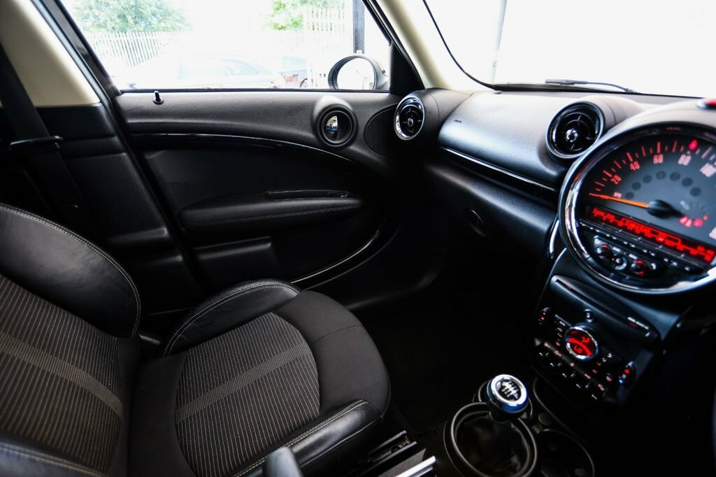 Mini Countryman 1.6 One Suv Euro 6 Ss 98 Ps Black #44