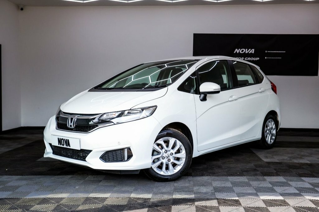 Honda Jazz 1.3L Se White #2