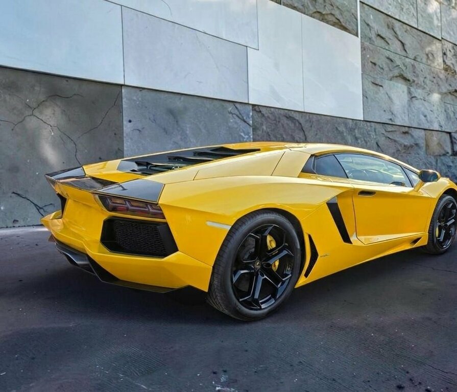 Lamborghini Aventador 6.5L Lp 700-4 Grey #2