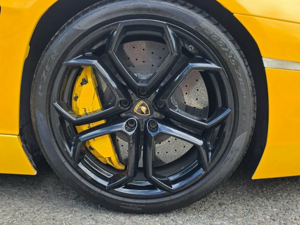 Lamborghini Aventador V12 Orange #21